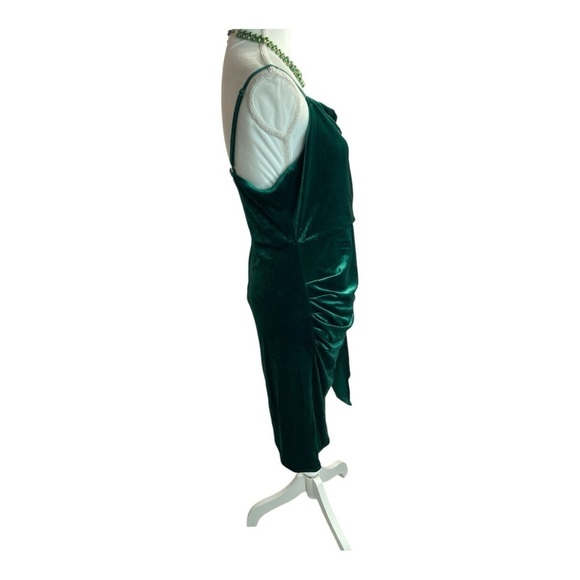 Lulus Living it Luxe Emerald Green Velvet Tulip Mini Dress - Picture 13 of 16